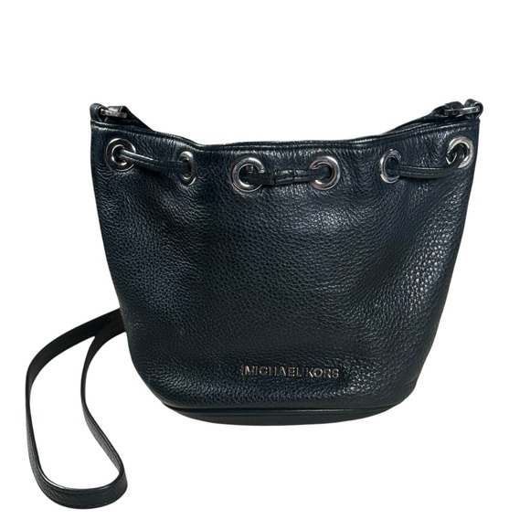 MK Michael Kors Small‎ Crossbody Black Leather Bag - Picture 1 of 16